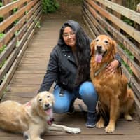 Sitter Profile Image: Helen T.