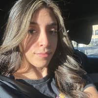 Sitter Profile Image: Kimberly T.