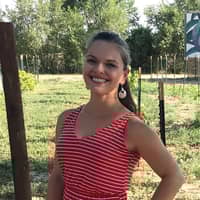 Sitter Profile Image: Stephanie N.