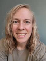 Sitter Profile Image: Robyn G.