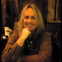 Sitter Profile Image: Deke H.