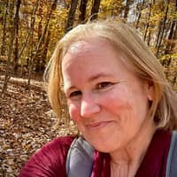 Sitter Profile Image: Ellysia F.