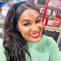 Sitter Profile Image: Latoya B.
