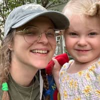 Sitter Profile Image: Erin H.