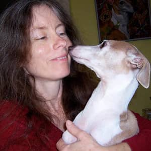Gwen R.