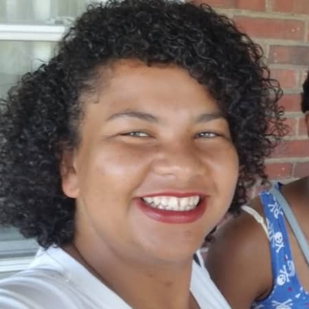 Sitter Profile Image: Erin B.