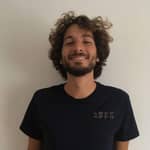 Sitter Profile Image: Piero F.