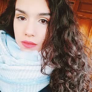 Anginelly M.