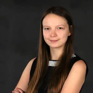 Veronika W.
