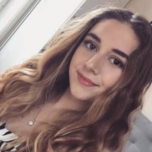 Mia S.