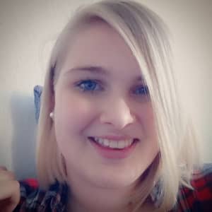 Neele B.