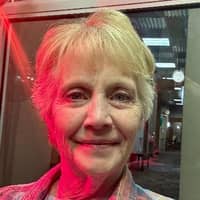 Julie H.'s profile image