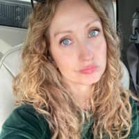 Helen I.'s profile image