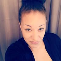 Leslie R.'s profile image