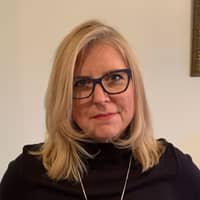 Pam L.'s profile image