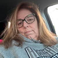 Debbie L.'s profile image