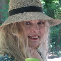 Hillary R.'s profile image