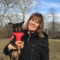 Julie H.'s profile image