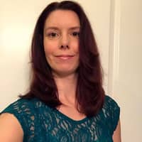 Roz R.'s profile image