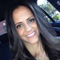 Este K.'s profile image